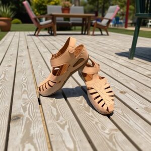 OKABASHI lightweight vegan memory foam sandals